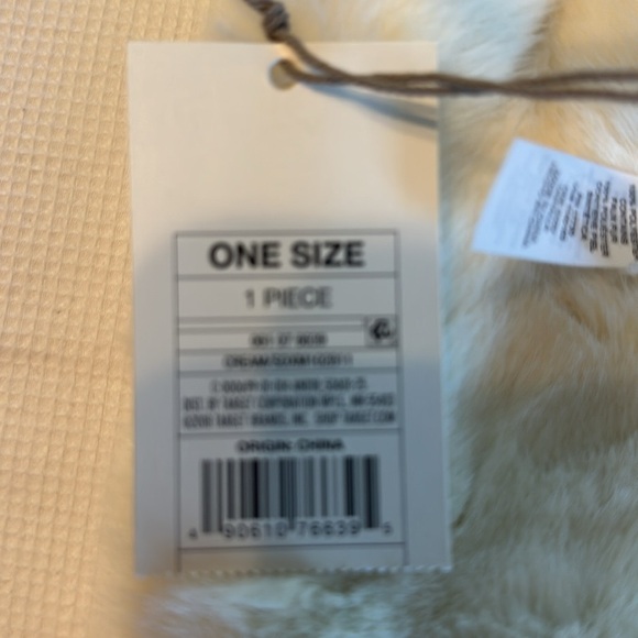 Faux Fur Neck Wrap Light Beige New - Picture 2 of 7